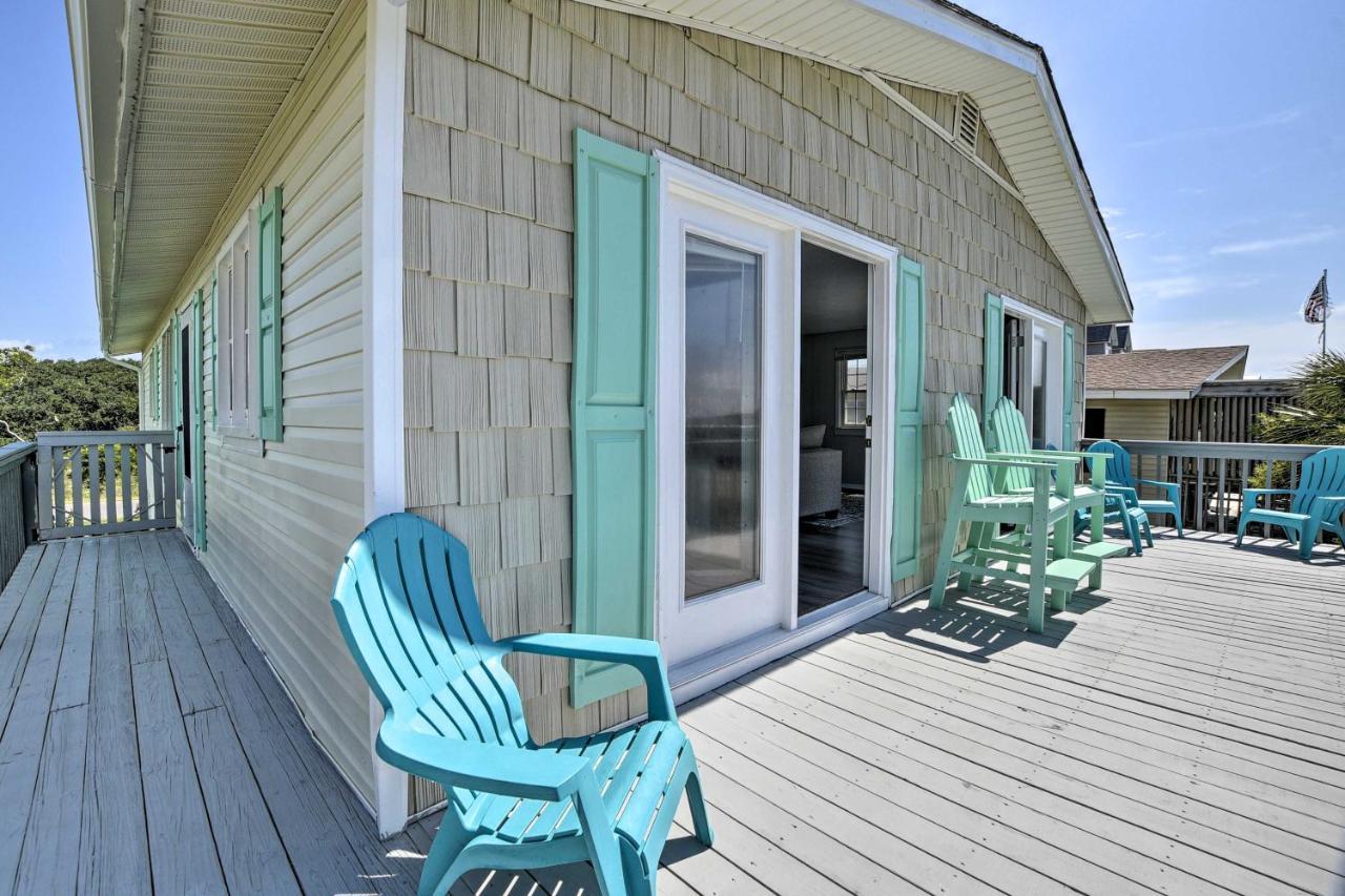 Oak Island Beach Abode With Deck Walk To Shore! Exterior photo